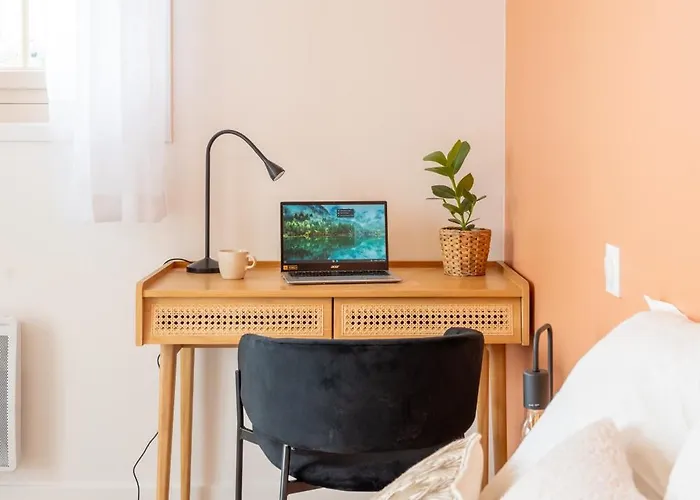 Le Noyer - Moderne - Spacieux - Parking Montaigu-Vendee